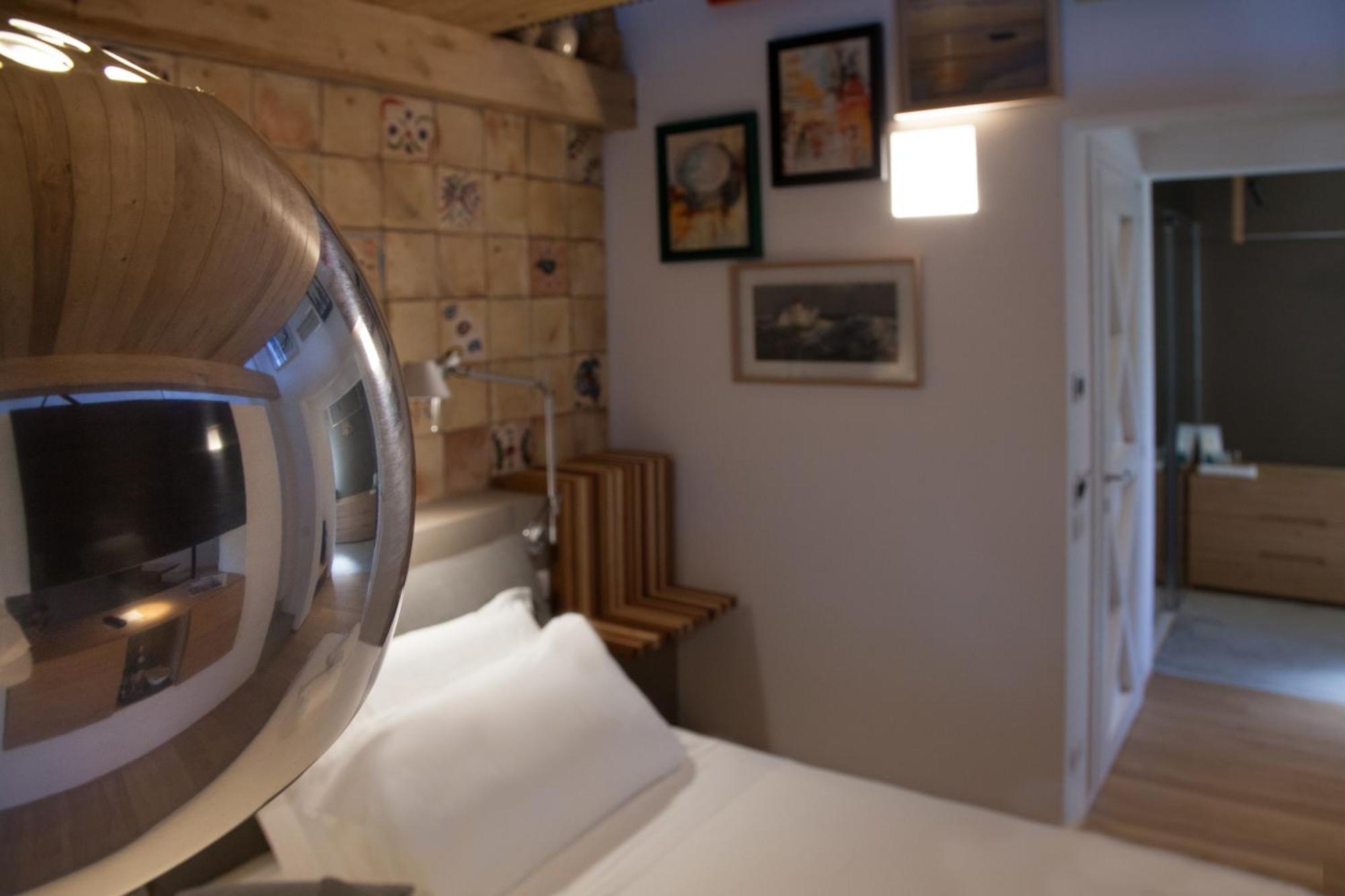 Praia Art Resort - Small Luxury Hotels Of The World (Adults Only) Le Castella  Eksteriør bilde
