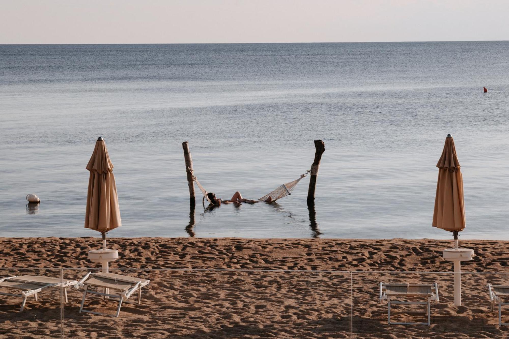 Praia Art Resort - Small Luxury Hotels Of The World (Adults Only) Le Castella  Eksteriør bilde