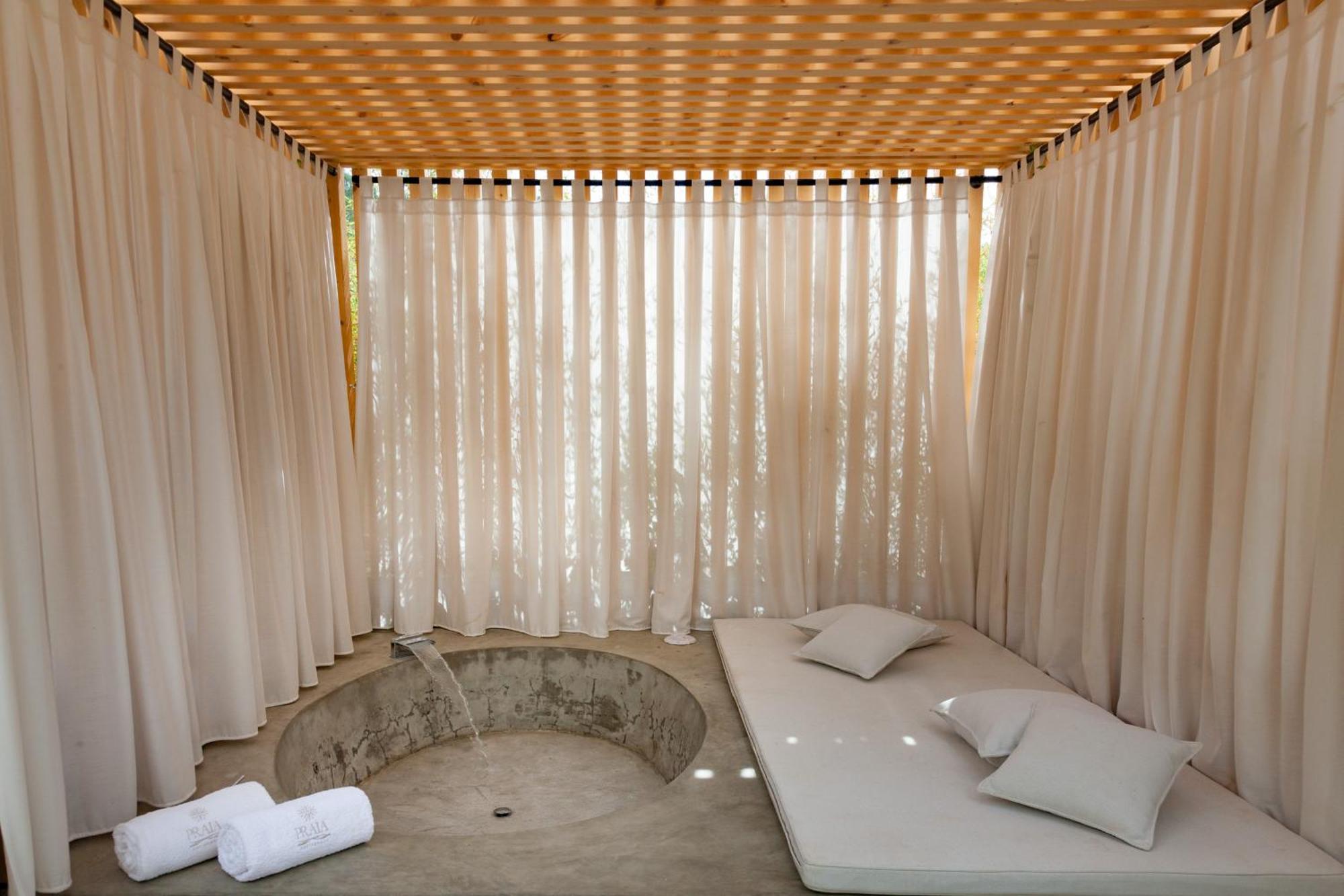 Praia Art Resort - Small Luxury Hotels Of The World (Adults Only) Le Castella  Eksteriør bilde