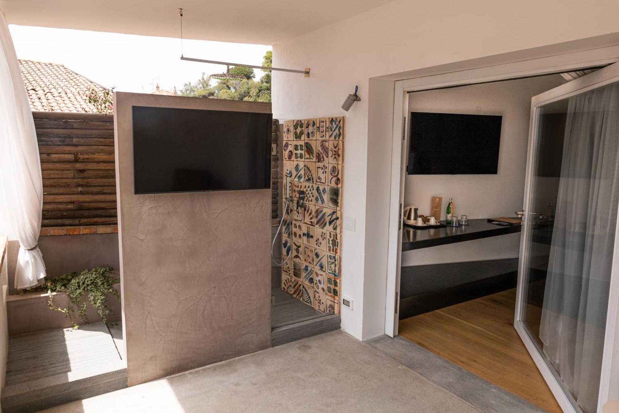 Praia Art Resort - Small Luxury Hotels Of The World (Adults Only) Le Castella  Eksteriør bilde