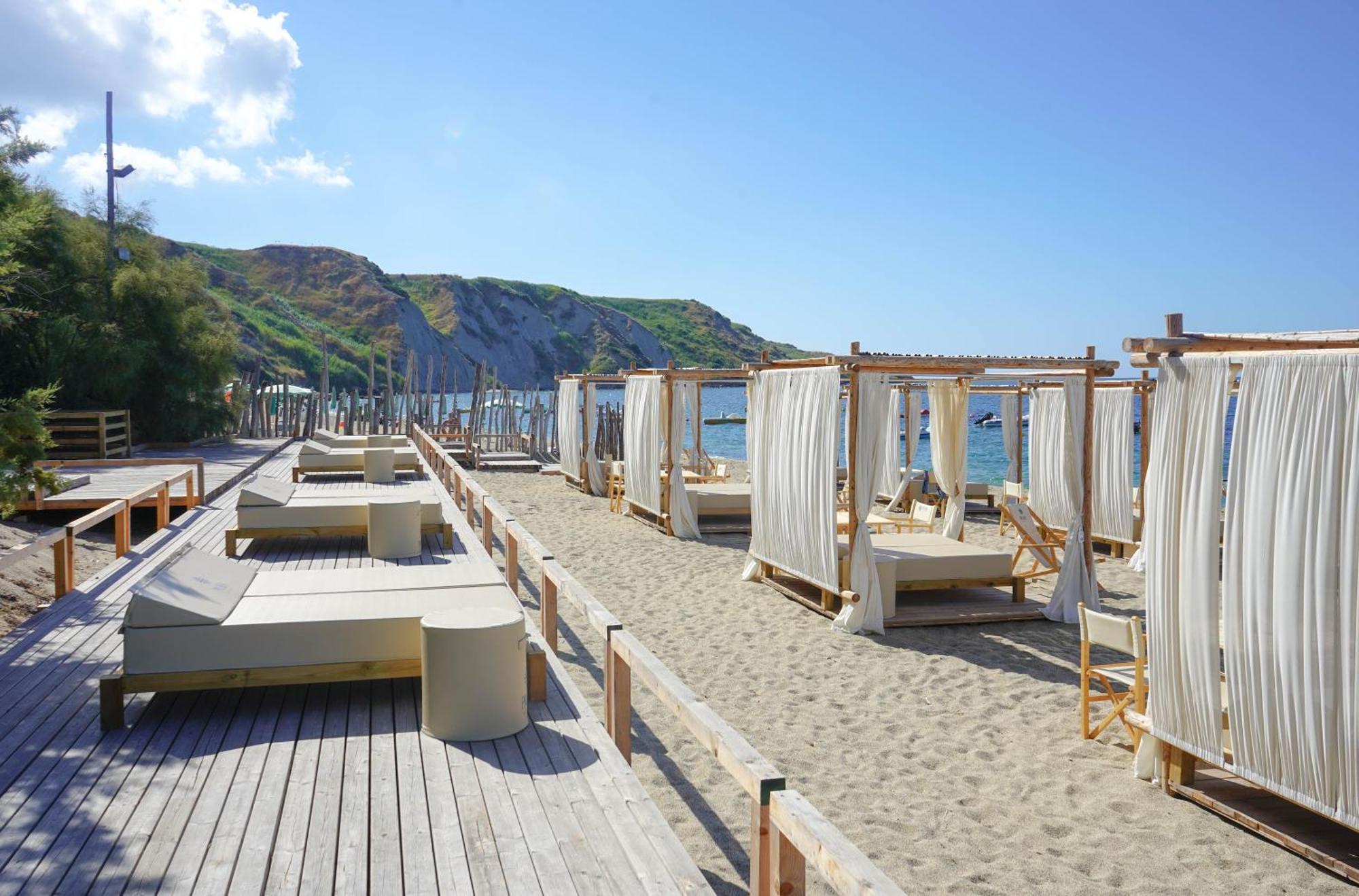 Praia Art Resort - Small Luxury Hotels Of The World (Adults Only) Le Castella  Eksteriør bilde